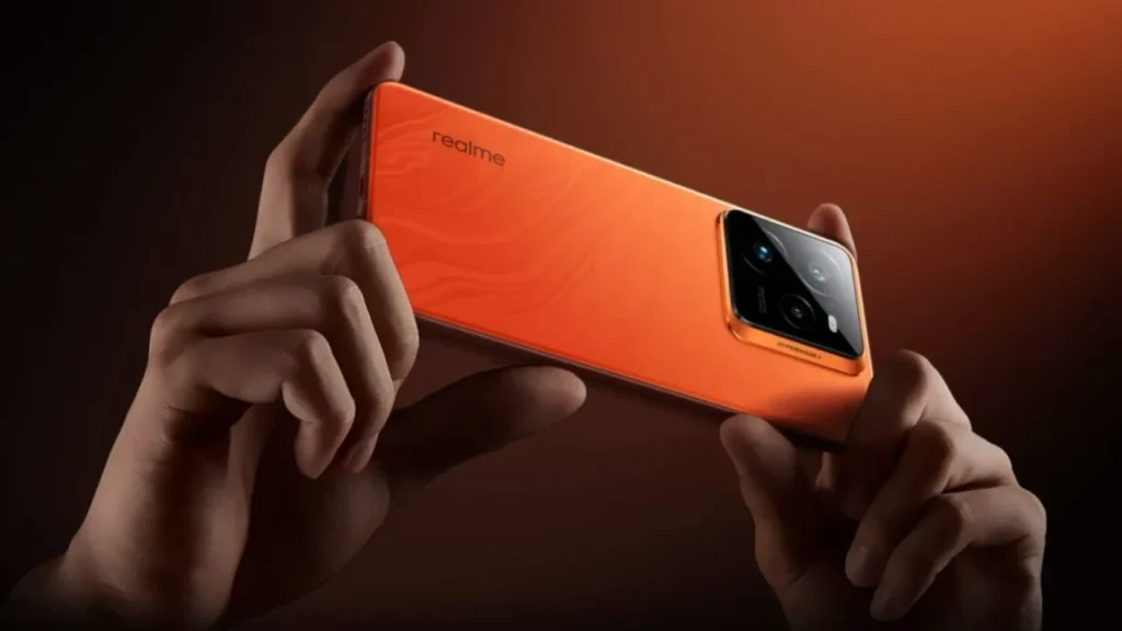 Realme GT 7 सीरीज में 7000mAh की बैटरी और 120W फास्ट चार्जर – जानिए पूरी डिटेल